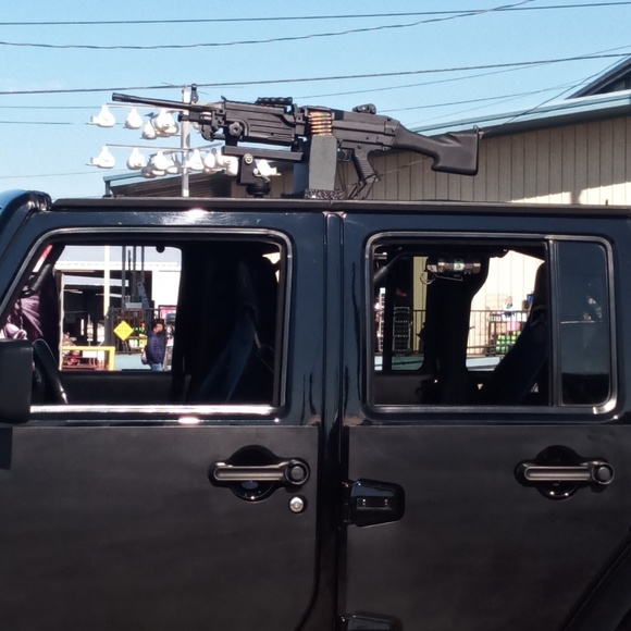 Meet your Posher, Victor - Picture 1 of 1